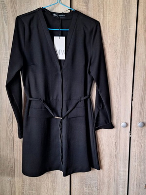 Mini black dress Zara new, size large