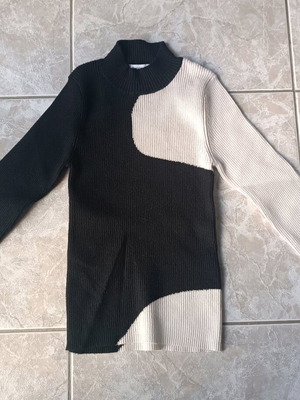 Bershka black and white top like new, size XS