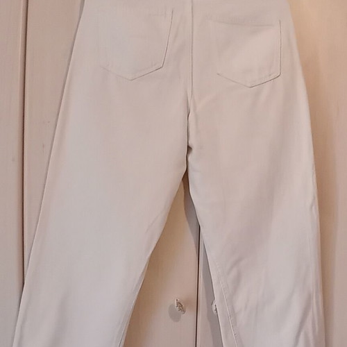 Zara crop marine white denim pants size 40 used with distressed detail