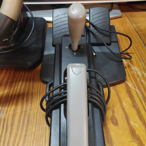 Racing Wheel McLaren-Style complete set like new for PC