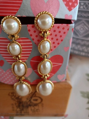 Fo Bijou Earrings like new, 7 centimeters long