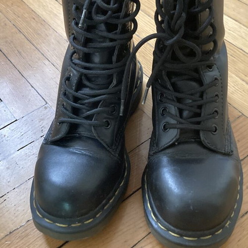 Doc Martens 1919 boots with metal toe used, size 36, black