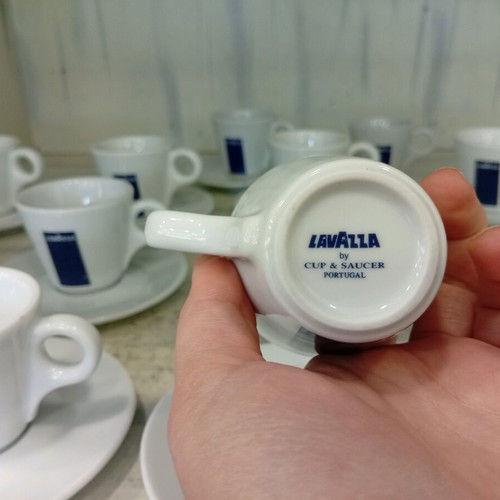 Lavazza espresso porcelain cups like new, pack of 13 sets