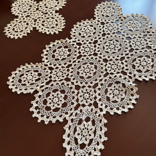 Set of 2 handmade beige vintage doilies like new