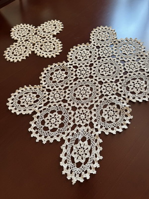 Set of 2 handmade beige vintage doilies like new