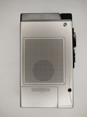 Sony TCS-350 κασετόφωνο Walkman μεταχειρισμένο, αργή κίνηση, 1983