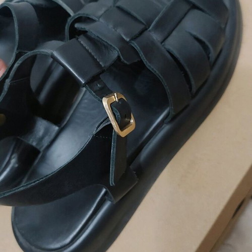 Leather sandals size 37 like new, black