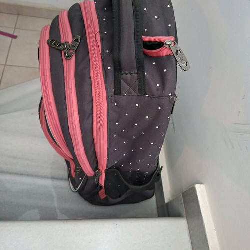 School trolley bag like new 15 no 36