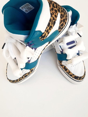 Adidas x Jeremy Scott JS Bones "Flintstones" Leopard sneakers σαν καινούργιο, μέγεθος 42.5