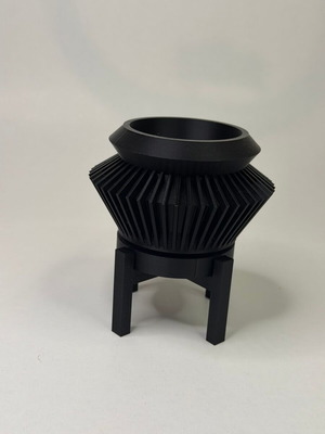 Μοντέρνα γεωμετρική γλάστρα με βάση 3D printed καινούργια