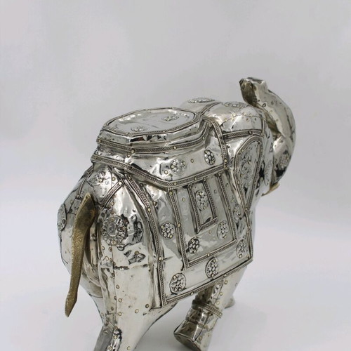 Elephant figure handmade used 25x21cm