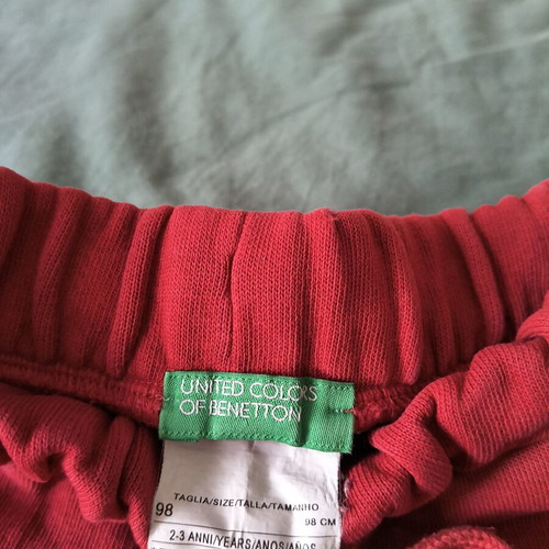 Children's pants used, size 98 cm, Benetton and Zara, gray and red
