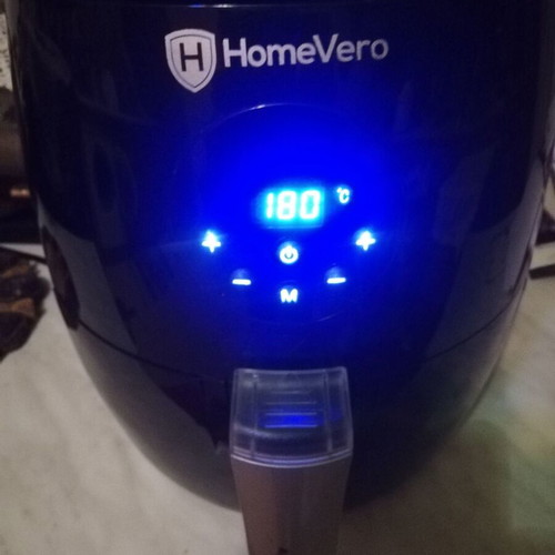 Air Fryer like new, 2.5L electronic with 6 programs