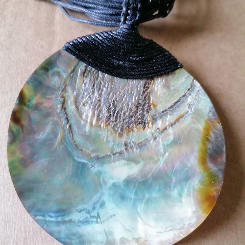 Boho necklace with Abalone shell and black cotton thread with stones new