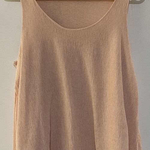 Women's blouse pink, like new, size M