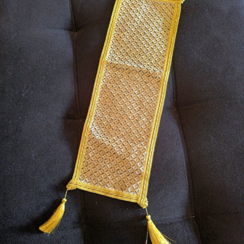 Handmade table runner new 55x17