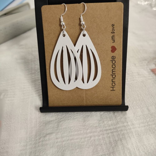 Drop earrings with straight lines 3D printing made to order