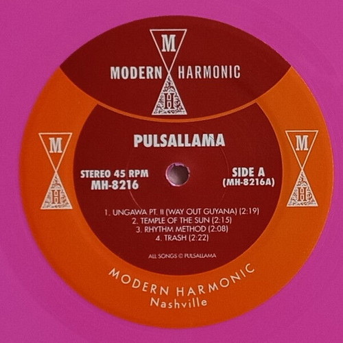 Pulsallama vinyl record used with obi