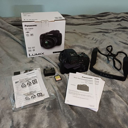 Panasonic Lumix FZ82D camera like new with Sandisc Extreme 64GB SDXC