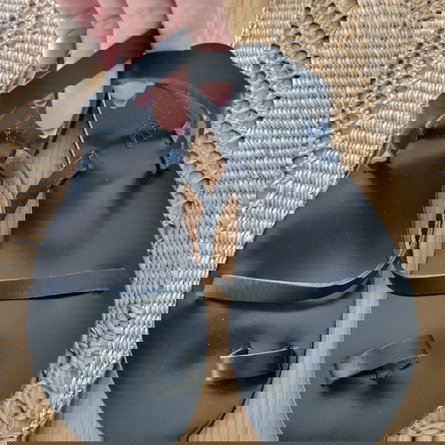 Σανδάλια δερμάτινα καινούργια μαύρα νούμερο 37