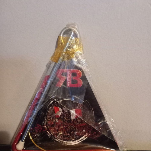 Christmas Triangle Red Believers new for Carols