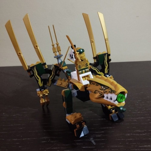 Lego Ninjago The Golden Dragon 70666 like new