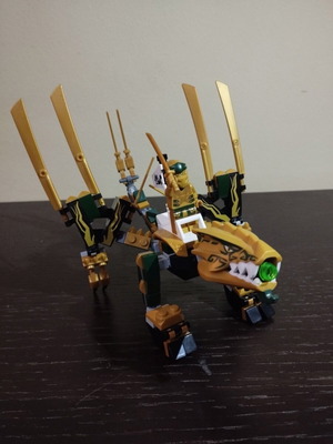 Lego Ninjago The Golden Dragon 70666 like new