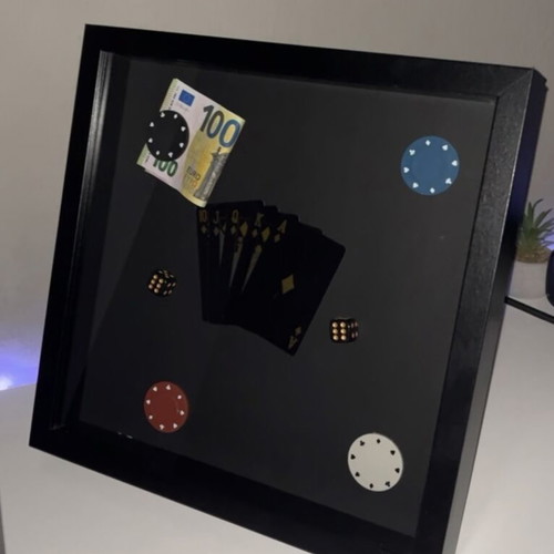 Luxury frame new, gift with game details