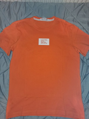 T-shirt Calvin Klein orange small used