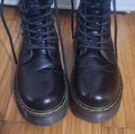 Black boots size 36