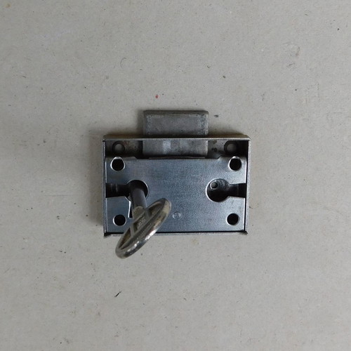 Furniture lock bronzed 5.6 x 3.8 cm