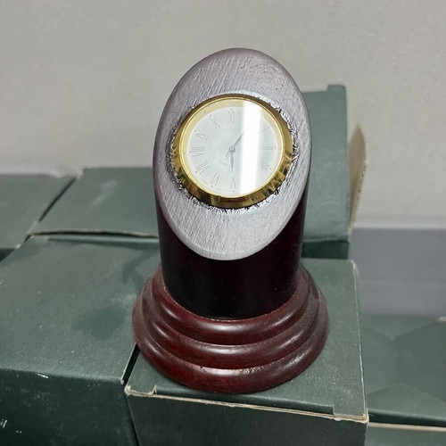 Office clock new, analog table
