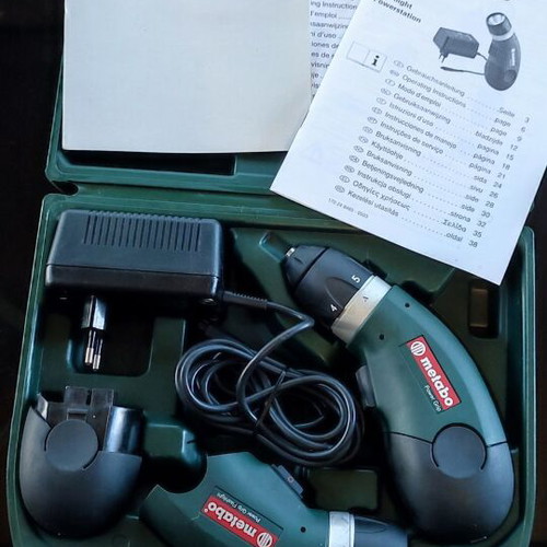 Metabo Powergrip electric screwdriver and flashlight like new