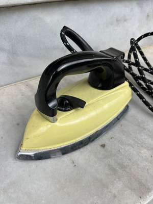 Vintage rare clothes iron, rare color