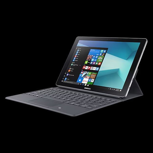 Samsung Galaxy SM-W620 хибриден таблет и лаптоп 2-в-1 употребяван