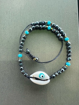 Anklet new with hematite and shell