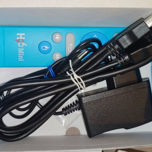 H96 Mini TV Box like new, 4GB RAM, 128GB, Android 9.0, 6K