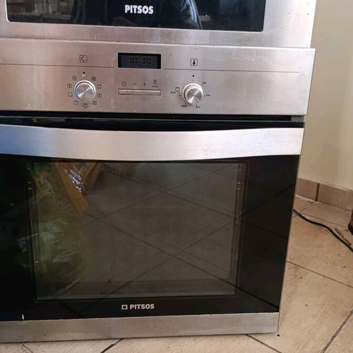 Pitsos and NEF built-in ovens like new, set of 2