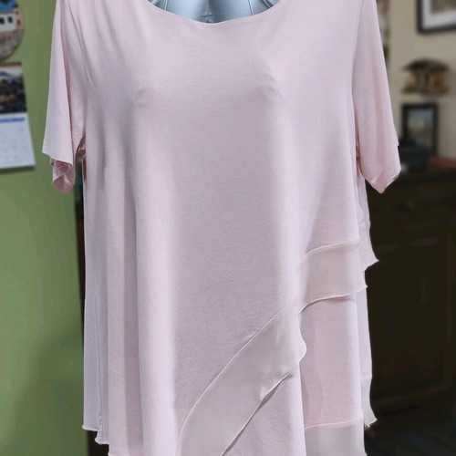 Pink blouse with asymmetric detail like new, sizes L-XL