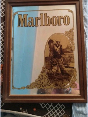 Καθρέπτης Marlboro σαν καινούργιος