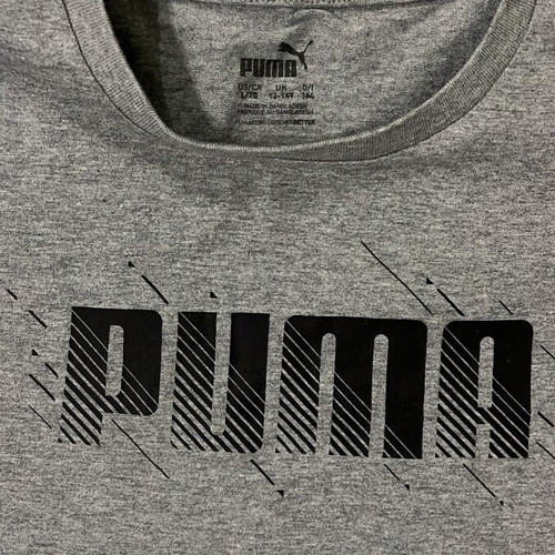 Puma T-Shirt Kid grey bold logo print size 12-14Y like new