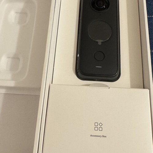 Insta360 ONE X2 camera new with all accessories