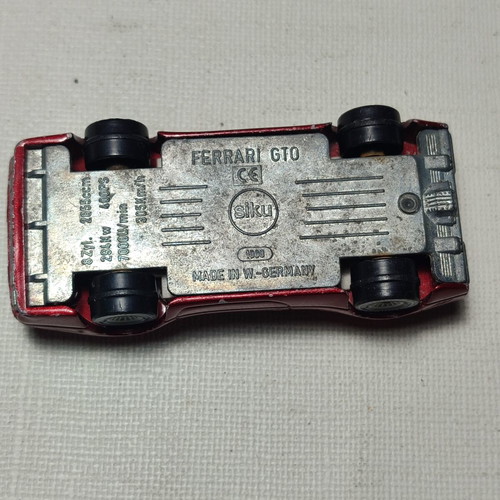 Ferrari GTO Siku 1:55 vintage toy car used with some marks