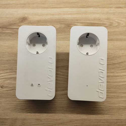 Devolo dLAN 550+ WiFi Starter Kit powerline adapter