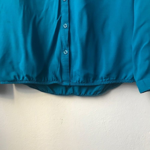 Bershka blouse long sleeve in petrol color like new