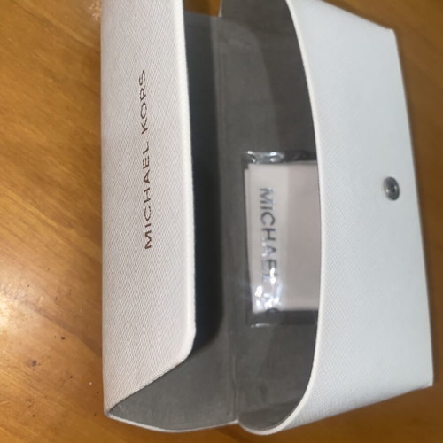 Michael Kors glasses case like new, white with Saffiano texture