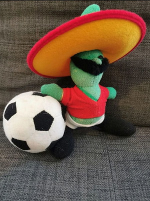 Mascot Mexico 1986 like new