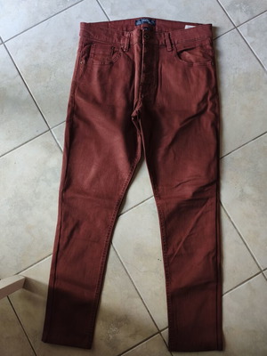 Skinny jeans Bershka like new, medium-large, burgundy cherry color