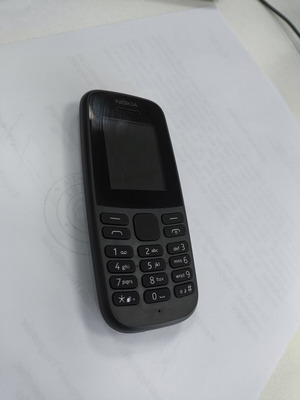 Nokia 105 dual SIM phone, black