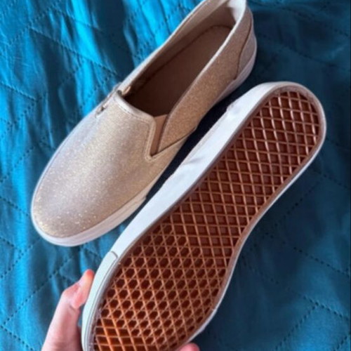 Moccasins like new gold color with glitter size 38
